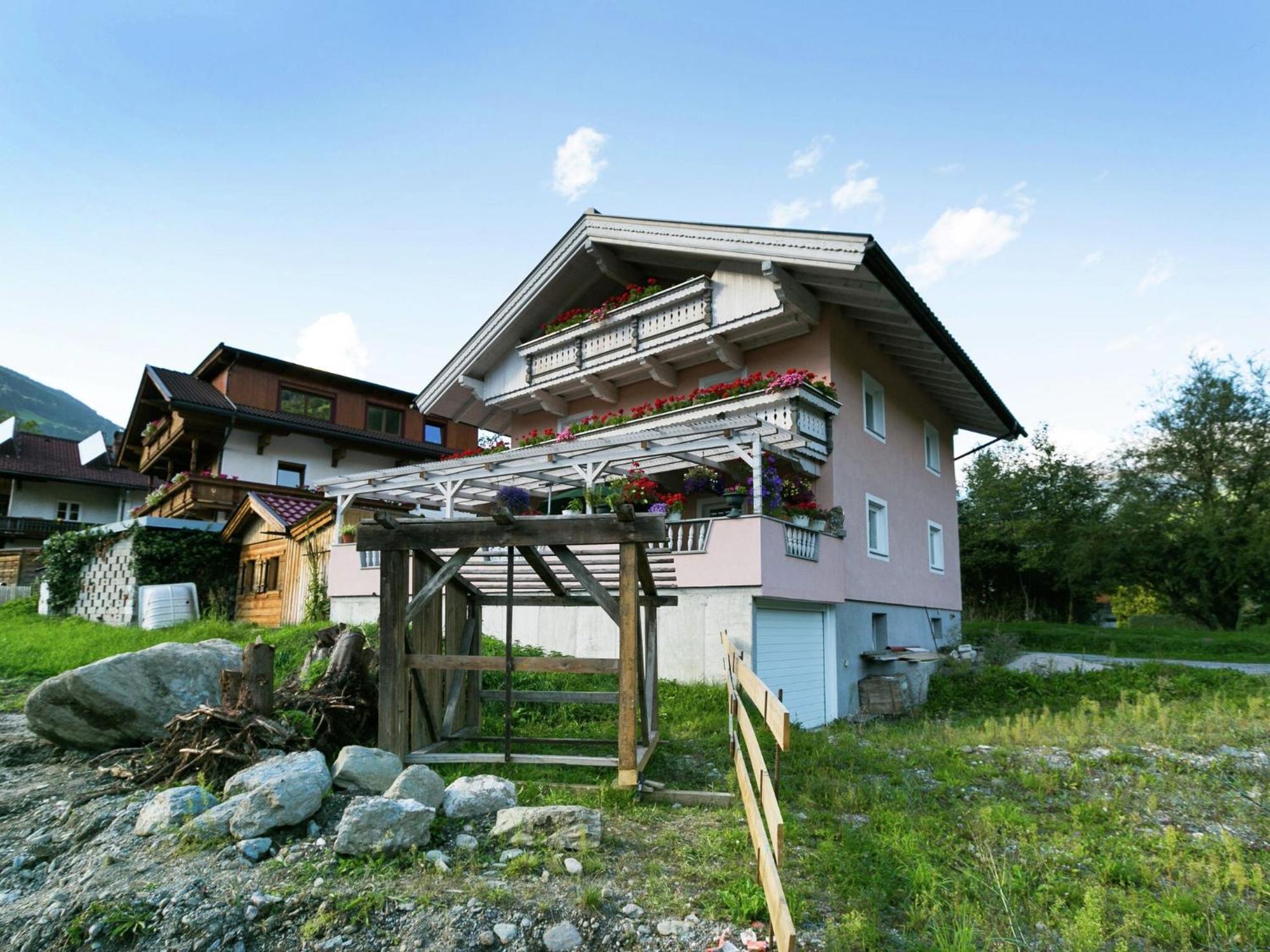Apartment With Terrace In Aschau Im Zillertal Buitenkant foto